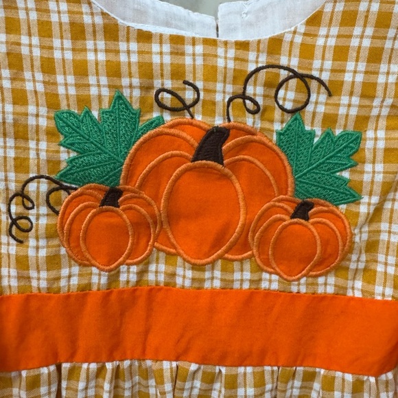 LIL CACTUS Plaid Pumpkin Kids Onesie with Orange Bows - Picture 2 of 6